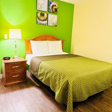 Classic Suites - Кливланд Екстериор снимка