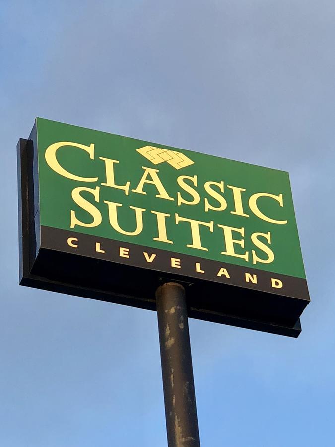 Classic Suites - Кливланд Екстериор снимка